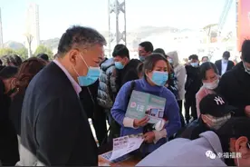 看！宁德时代项目用工服务专场招聘会，火爆啦！图片