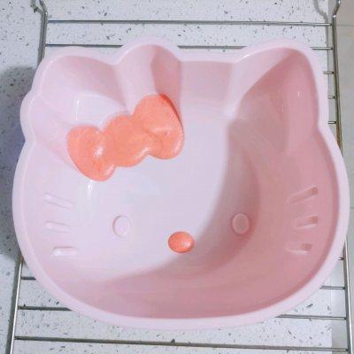 「可爱软萌」HelloKitty戚风蛋糕～松软可口