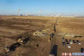 辽宁盘锦兵器精细化工项目场地平整按下“快进键”图片