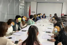 22名大学生遭遇英语培训退费难，青岛5家单位助力维权达成和解图片