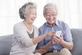 2.5亿老年人，巨头们收割的新战事图片