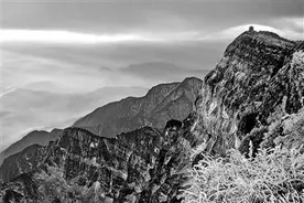 冬日峨眉山——山外有山，人外有人图片