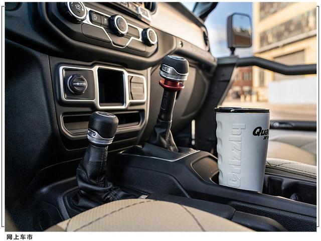 Jeep牧马人推复古改装版！底盘升高悬挂升级，回归经典方灯造型