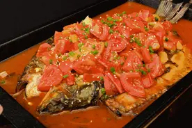 男子被鱼刺卡喉，3天后呕血死亡！千万别再喝醋、吞饭…最全科普来了图片