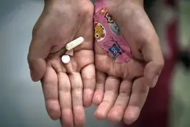 因为有你，爱不罕见！罕见病日，新华医院准备好了科普直播、云义诊图片