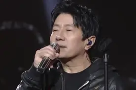 2021春晚：摇滚男神郑钧《长安 长安》，神级live炫酷