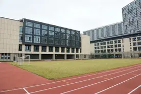 收藏！杭州滨江区23所中小学工作日、周末免费开放时间公布图片