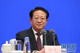 民政部：纳入兜底保障范围的贫困人口，稳定实现了吃穿“两不愁”图片