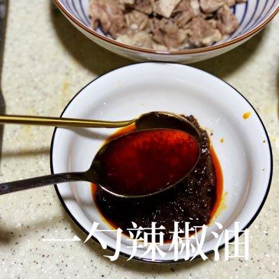 红油兔丁这样做好看好吃又解馋，孩子天天吃不够