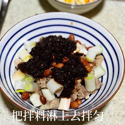 红油兔丁这样做好看好吃又解馋，孩子天天吃不够