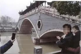 男子酒后假装自杀女友相救被拽溺亡 是意外还是故意杀人？承办检察官回应图片