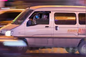 货拉拉跳窗女孩“永远搬不到的新家”：事发17天后涉事司机被刑拘图片