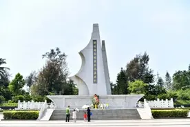 解放海南岛：战争史上的奇迹图片