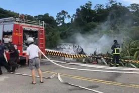 台军在小金门换装M41D坦克图片