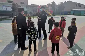 濉溪一男子定亲当天不慎丢失12万元彩礼 学生家长如数返还图片