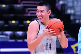 付豪正式加盟辽宁男篮 签约3年5个月图片