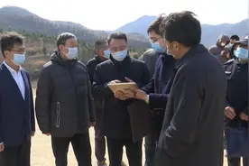 问政追踪丨济南非法采石破坏山体已开展施工修复 5月1日前完成山体覆绿图片