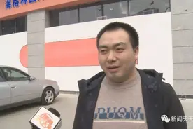 昨晚，乐山一市民乘出租车，留下一个装有两万现金的信封图片