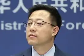 不一样的蓝厅现场！赵立坚：很高兴有人站着提问图片