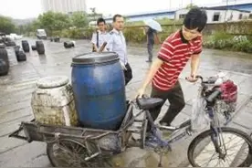 上海生活垃圾管理变迁史——餐厨废弃油脂的收运图片