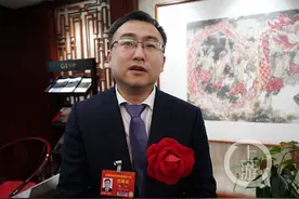 脱贫路上感谢有你 |“全国脱贫攻坚先进个人”杨懿：有幸成为300多万扶贫“小石子”之一图片