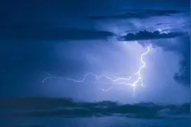 广东春雷响，元宵夜可能“雨打灯”图片
