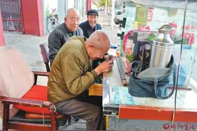 妙手回春的“表医生”图片
