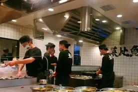 探店 | 走，一起吃鱼拯救世界图片