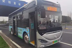 嗲了！又一条省界断头路打通，同时开通串联周庄、锦溪、淀山湖、东方绿洲景点公交线路图片