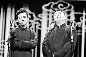阎鹤祥换“搭档”成功再就业图片