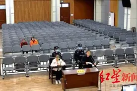 最高获刑10年！夫妻买蟒蛇表演：买前便知违法，曾谎称是别人送的图片
