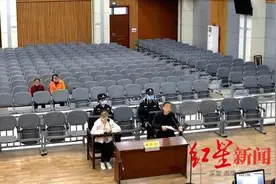 最高获刑10年！夫妻买蟒蛇表演：买前便知违法，曾谎称是别人送的图片