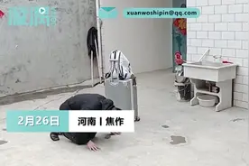 河南一当兵小伙探亲结束告别父母，临走前一幕让人泪目图片