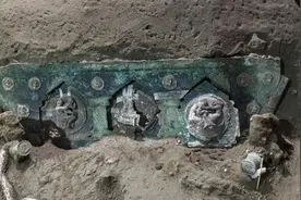 庞贝古城出土古罗马四轮马车，系意大利首次发现视频封面