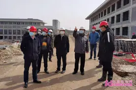 烟台住建局局长杨波赴栖霞督查建筑施工安全生产工作图片