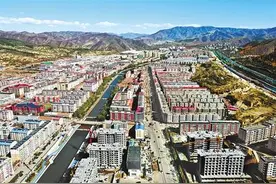 张家口：崇礼区打造“国际范儿”冰雪胜地图片