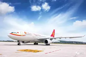 飞往天津的航班马上起飞，一旅客口鼻严重出血！机长做了一个决策……图片
