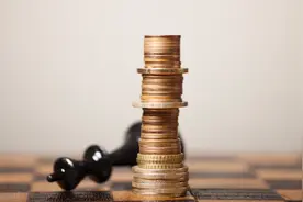 首批个贷不良资产包最高5折成交 各类AMC进场角逐竞争激烈图片