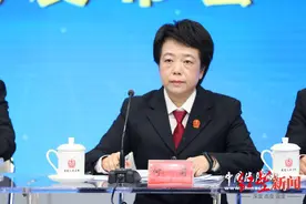 男子得知孩子与同桌有摩擦后买刀闯入课堂行凶！最高法：坚决判死刑图片
