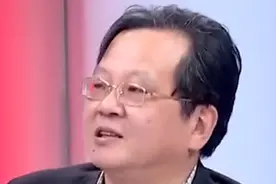 台湾女孩试验吃18公斤凤梨，结局亮了，狂怼名嘴：你自己吃图片