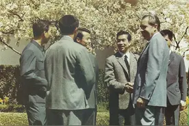 听亲历者们说：50年前的乒乓外交，为什么是庄则栋迎上去跟科恩说话？图片