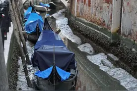 河道干涸、贡多拉船停摆，水城威尼斯的水去哪儿了？图片