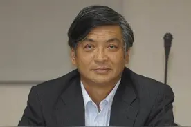 台湾校长：把小孩送到北大清华那么落后的地方，是头壳坏掉图片