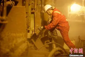 挑战“冰火两重天”中国自主研发深水钻井液技术实现“领跑”图片