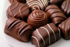 吃巧克力有什么好处？可预防心脏病延缓衰老图片