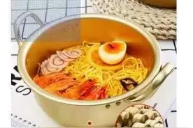 牛年淘宝锦鲤的一吨瓜子、365口拉面锅，送给谁？你们说了算图片