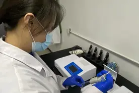 叮咚买菜超500人品控团队100%快检 严守生鲜食品安全图片