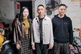男子抖音上寻亲，其嫂发现系丈夫失散22年的双胞胎弟弟视频封面