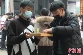 中国最大绿茶交易市场迎旺季 百余主播日带货近400万元图片