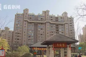 过了5年保修期 小区外墙脱落维修责任由谁承担？图片